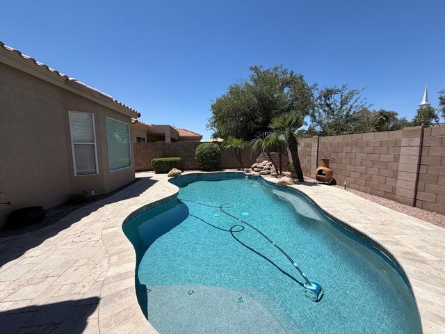 760 W Cherrywood Drive, Chandler, AZ 85248