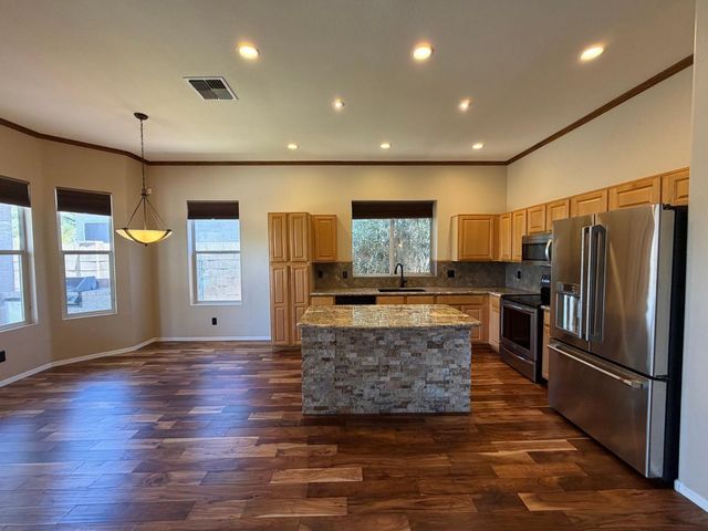 760 W Cherrywood Drive, Chandler, AZ 85248
