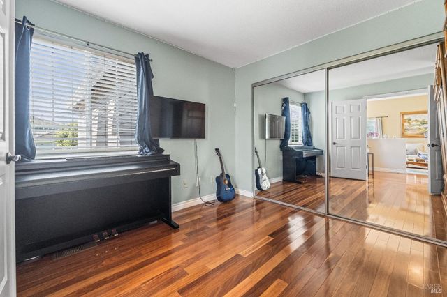 128 Chesapeake Dr, Vallejo, CA 94591