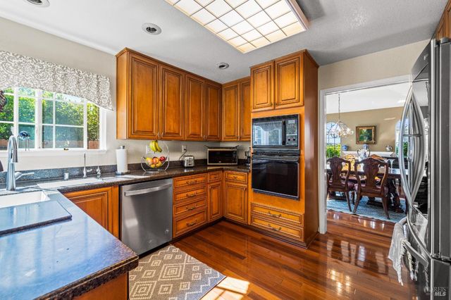 128 Chesapeake Dr, Vallejo, CA 94591