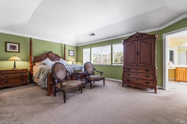 128 Chesapeake Dr, Vallejo, CA 94591