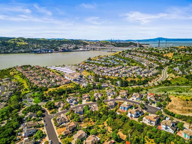 128 Chesapeake Dr, Vallejo, CA 94591