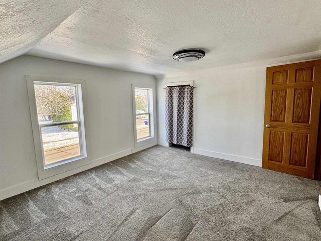 311 S WALTER AVENUE, Appleton, WI 54915