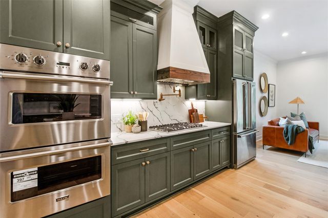 1535 Rutland Street, Houston, TX 77008