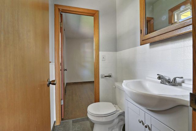 7840 43rd AVENUE, Kenosha, WI 53142