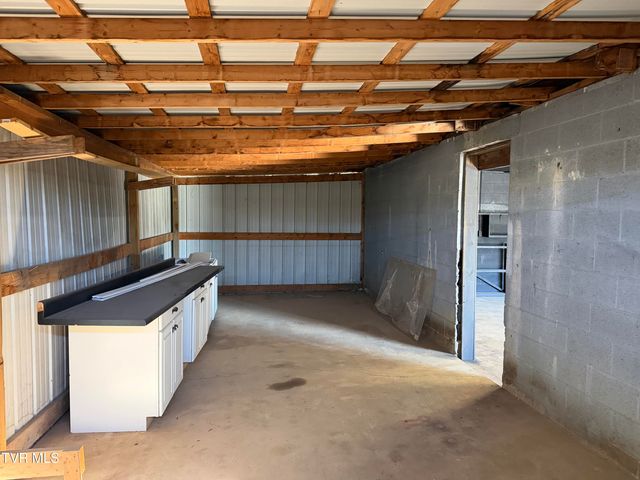 1173 Camp Creek Road, Greeneville, TN 37743