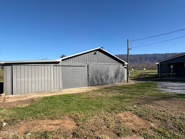 1173 Camp Creek Road, Greeneville, TN 37743