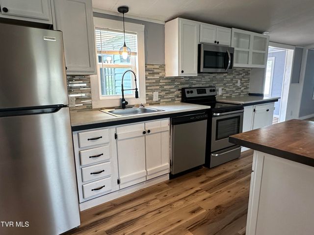 1173 Camp Creek Road, Greeneville, TN 37743