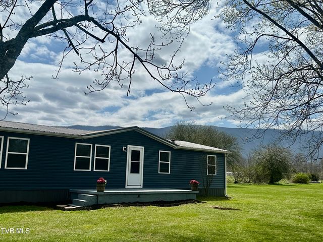 1173 Camp Creek Road, Greeneville, TN 37743