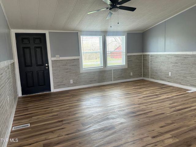 1173 Camp Creek Road, Greeneville, TN 37743