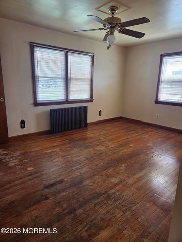 83 Daniel Street, Port Reading, NJ 07064