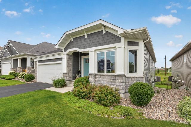 1888 Oakpointe Drive, Waconia, MN 55387