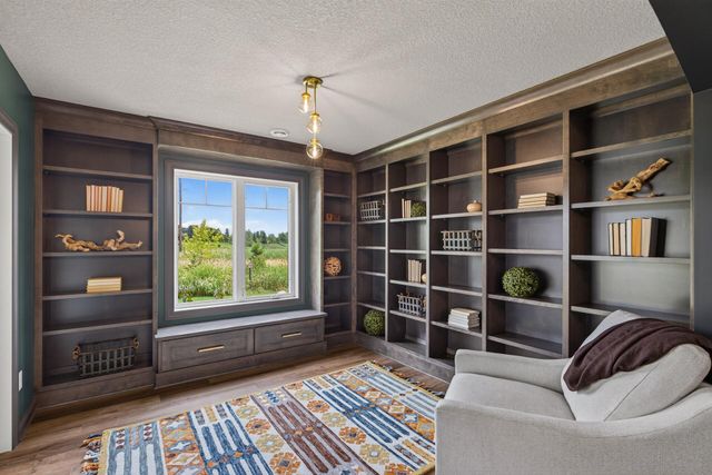 1888 Oakpointe Drive, Waconia, MN 55387