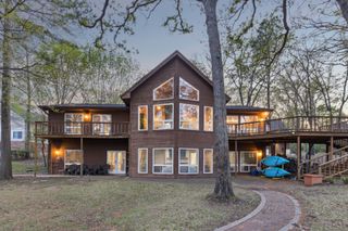 215 N Beverly Drive, Malakoff, TX 75148