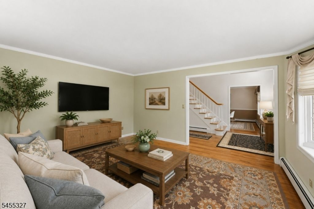 100 Glenwood Rd, Cranford Twp., NJ 07016 — photo 4