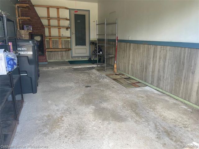 1961 Laurel Oak Drive, Flint, MI 48507
