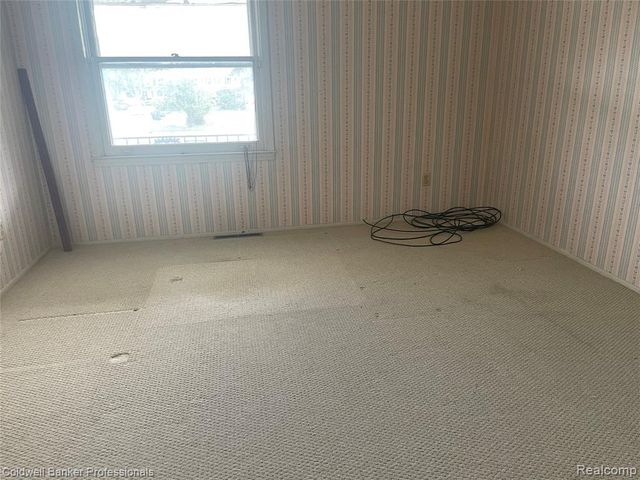 1961 Laurel Oak Drive, Flint, MI 48507