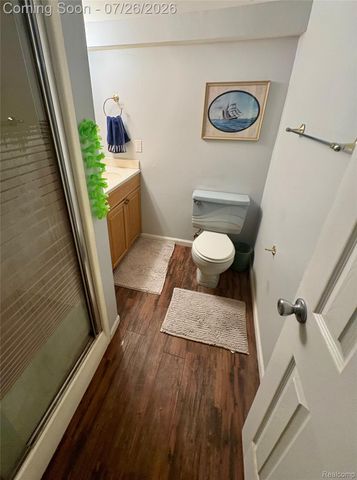 1736 Grove Road 102, York Charter Township, MI 48198