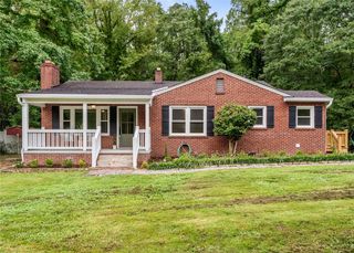 522 Forest Lane, Belton, SC 29627