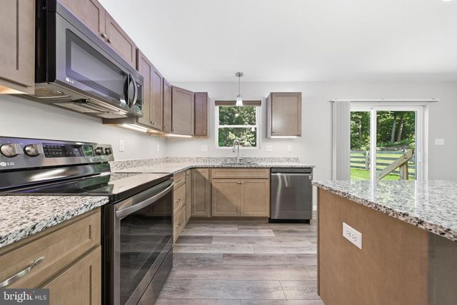 12732 ARIELLE LN, Waynesboro, PA 17268