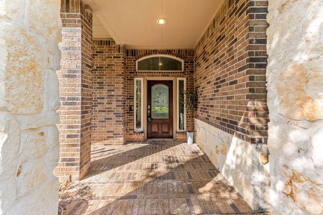 51 Handbridge Place, Tomball, TX 77375