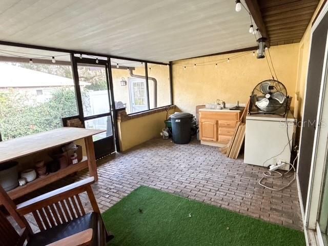 410 E ORCHID WAY, Howey In The Hills, FL 34737