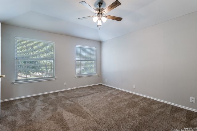 22 Sunflower Run, San Antonio, TX 78240