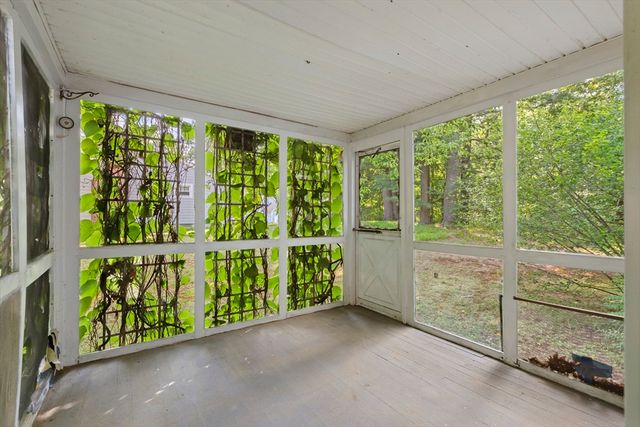 12 Cedar Ave, Millbury, MA 01527