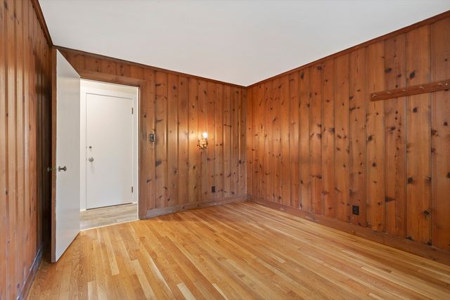 12 Cedar Ave, Millbury, MA 01527