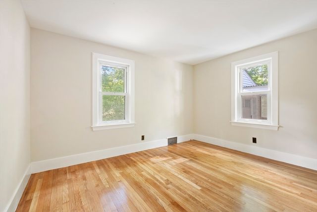 12 Cedar Ave, Millbury, MA 01527