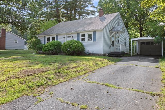 12 Cedar Ave, Millbury, MA 01527