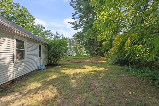 12 Cedar Ave, Millbury, MA 01527