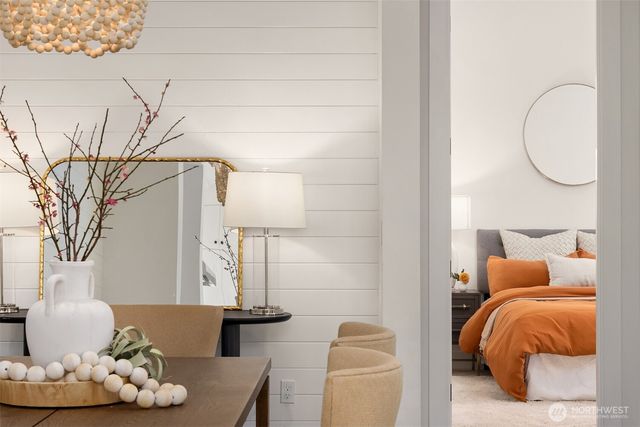 8711 NE Winslow Grove Court, Bainbridge Island, WA 98110