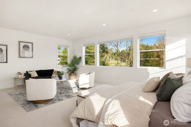 8711 NE Winslow Grove Court, Bainbridge Island, WA 98110