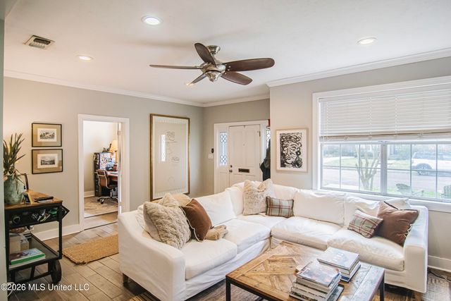 1704 Laurel Street, Jackson, MS 39202