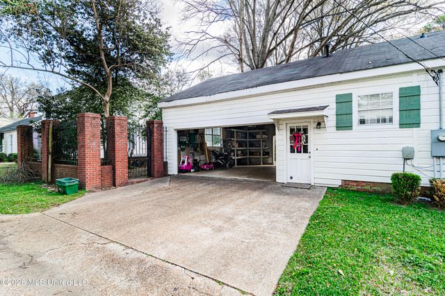 1704 Laurel Street, Jackson, MS 39202