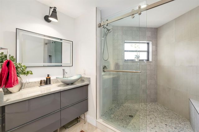 5239 HERON WAY 102, Sarasota, FL 34231