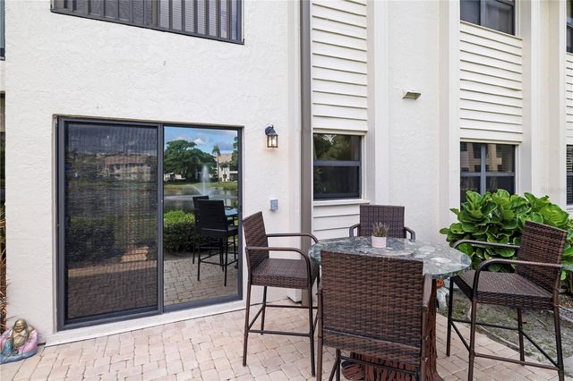 5239 HERON WAY 102, Sarasota, FL 34231