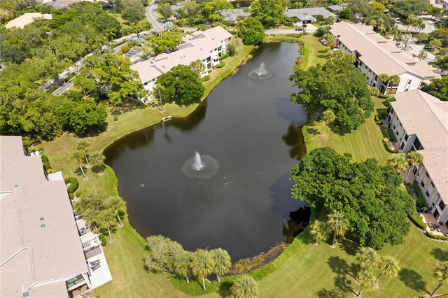 5239 HERON WAY 102, Sarasota, FL 34231