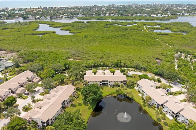 5239 HERON WAY 102, Sarasota, FL 34231