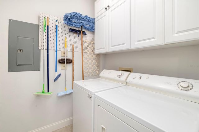 5239 HERON WAY 102, Sarasota, FL 34231