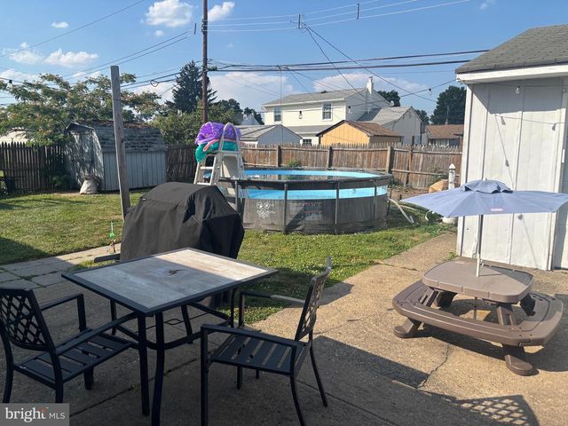 3813 MORROW DR, Bensalem, PA 19020