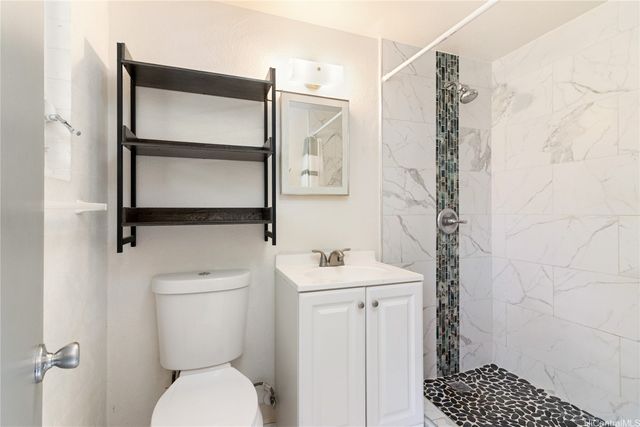 1020 Green Street 102, Honolulu, HI 96822