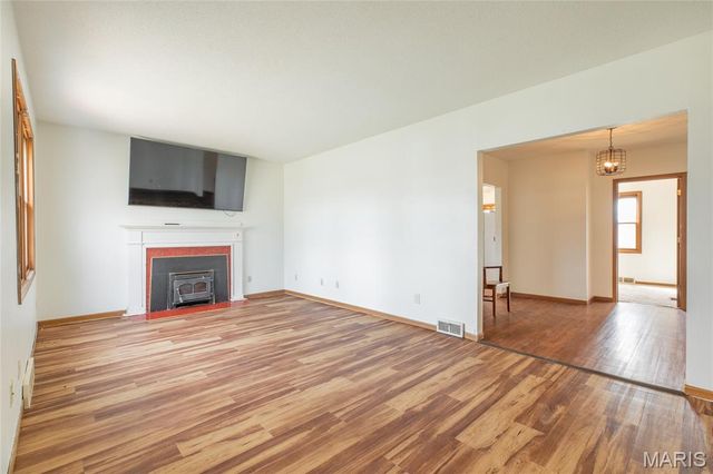 277 Westerholdt Street, East Alton, IL 62024