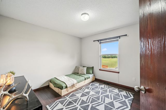 802 W Slate St, Andover, KS 67002