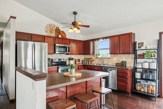 802 W Slate St, Andover, KS 67002