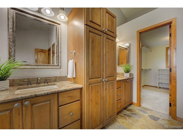 380 Sunrise Dr, Golden, CO 80401