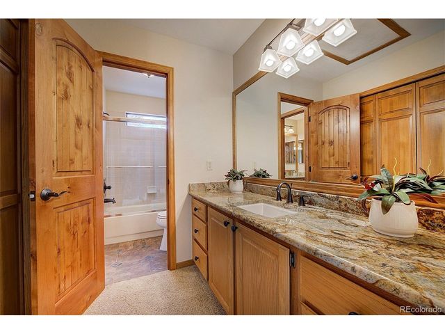 380 Sunrise Dr, Golden, CO 80401