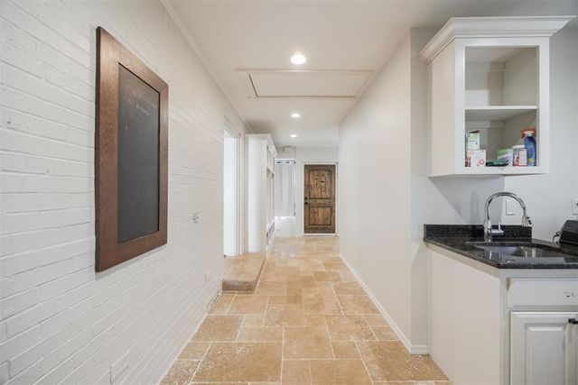 1400 Brighton Avenue, Oklahoma City, OK 73120