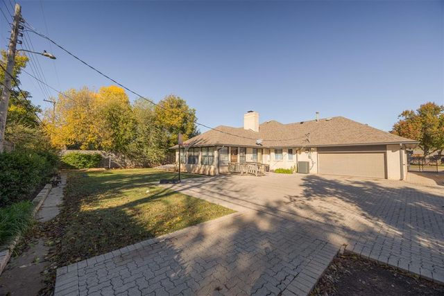 1400 Brighton Avenue, Oklahoma City, OK 73120